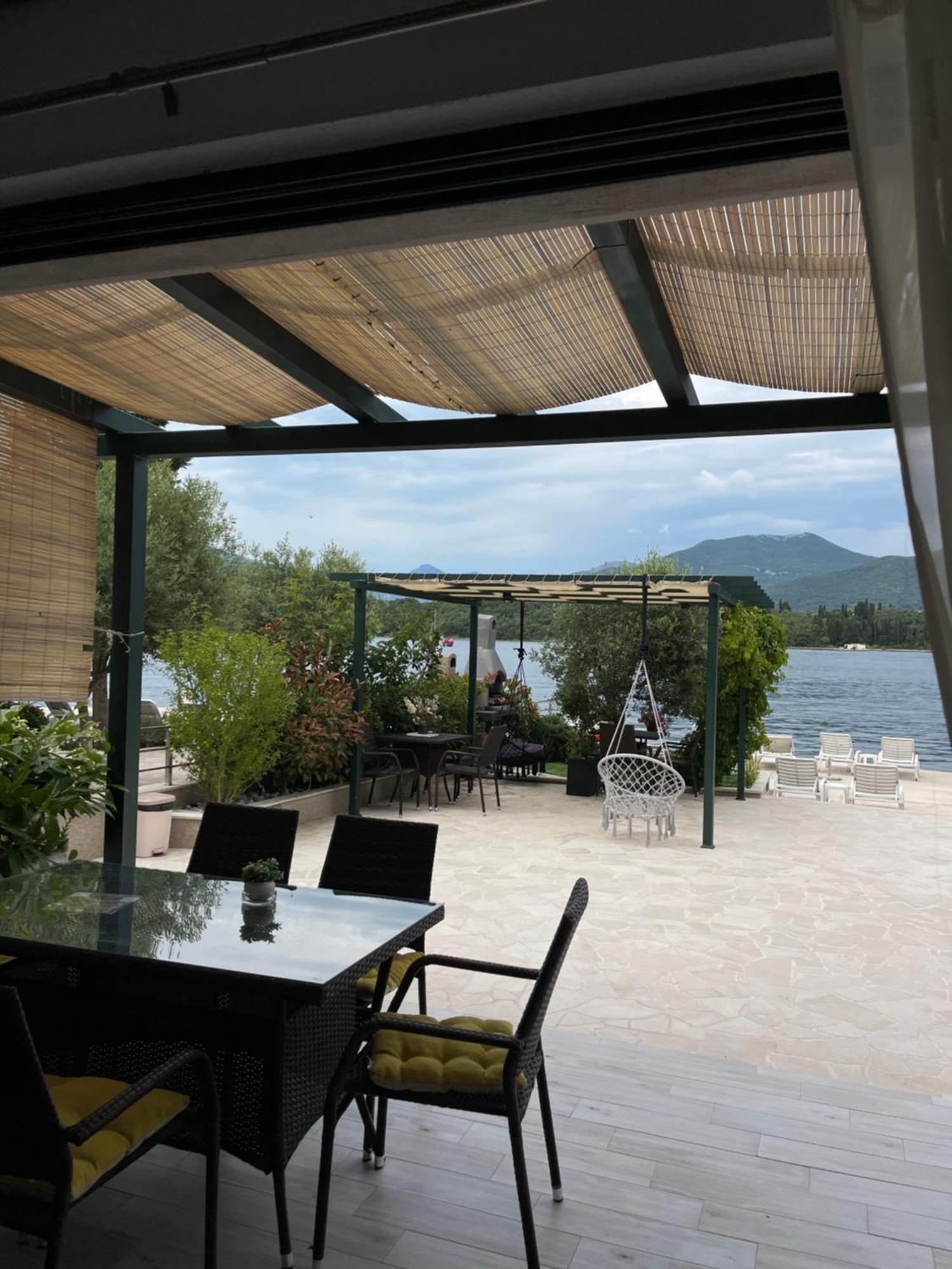 Apartmani Mia Tivat Zewnętrze zdjęcie