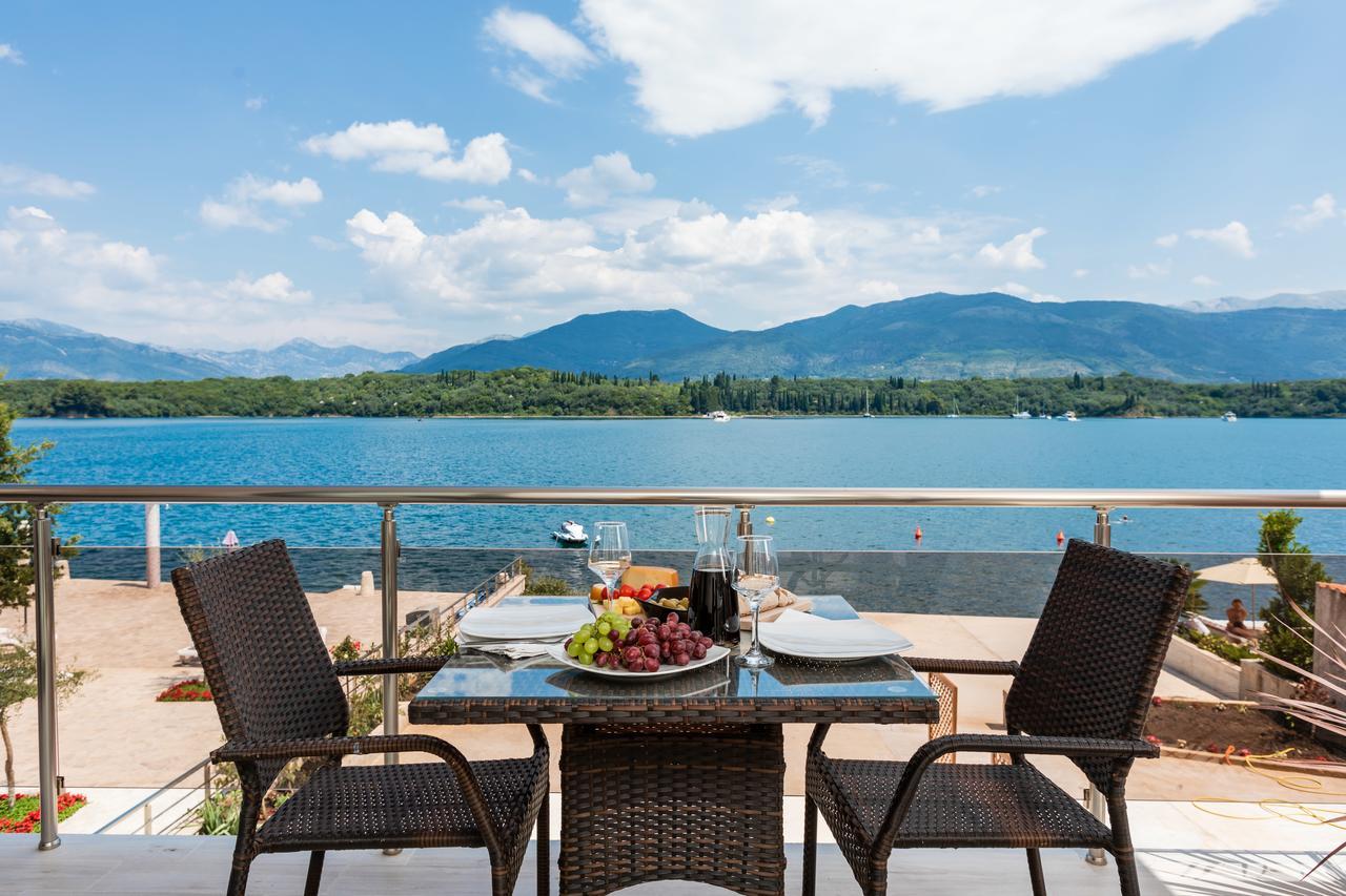 Apartmani Mia Tivat Zewnętrze zdjęcie
