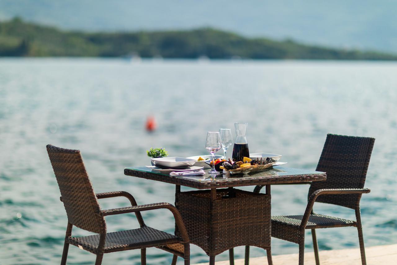 Apartmani Mia Tivat Zewnętrze zdjęcie