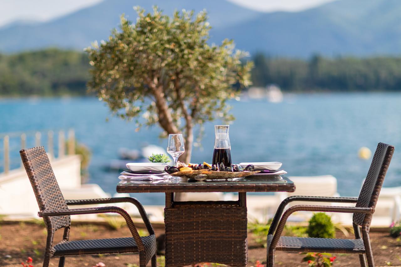 Apartmani Mia Tivat Zewnętrze zdjęcie